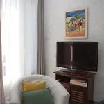 Apartment Bons Souvenirs By Connexion *